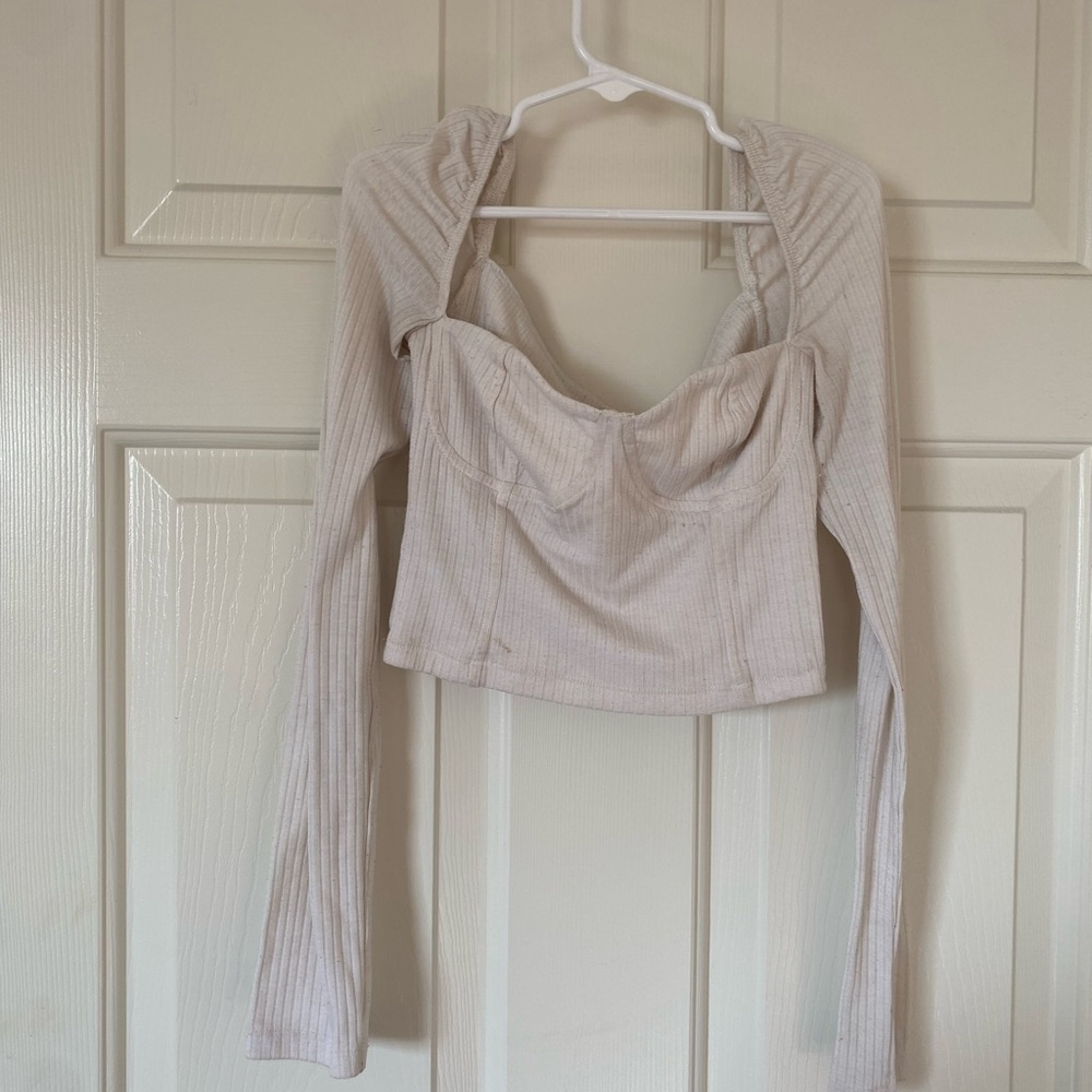 Wilfred Tan Cream Long Sleeve Crop Blouse